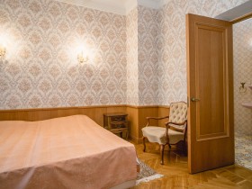 Корпус Кремлевский 2-комнатный люкс