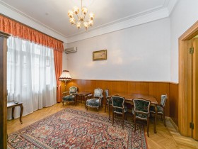 Корпус Кремлевский 2-комнатный люкс